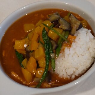 トマトチキンカレー